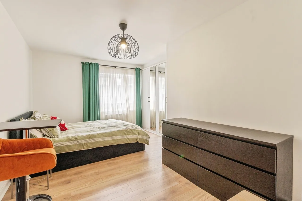 Gumley Road, Grays, Essex, RM20, photo 15