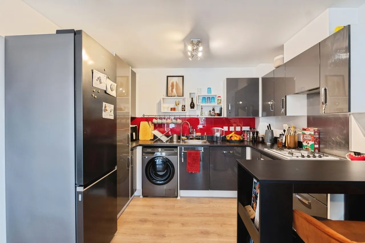Gumley Road, Grays, Essex, RM20, photo 12
