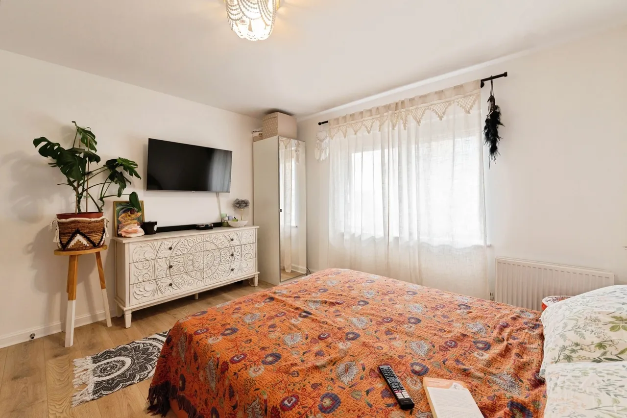 Gumley Road, Grays, Essex, RM20, photo 4