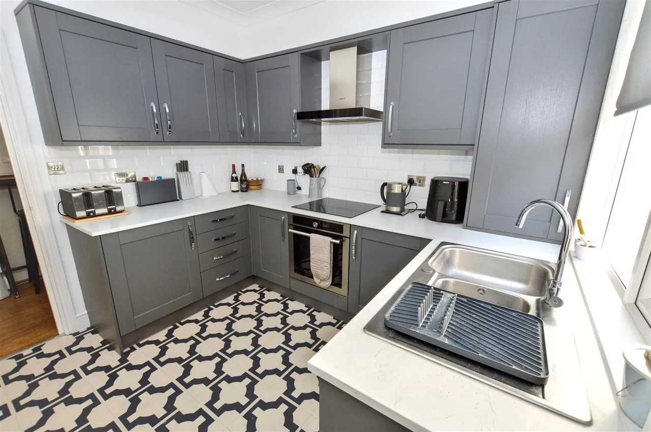 West Cliff, Sheringham, NR26, photo 10