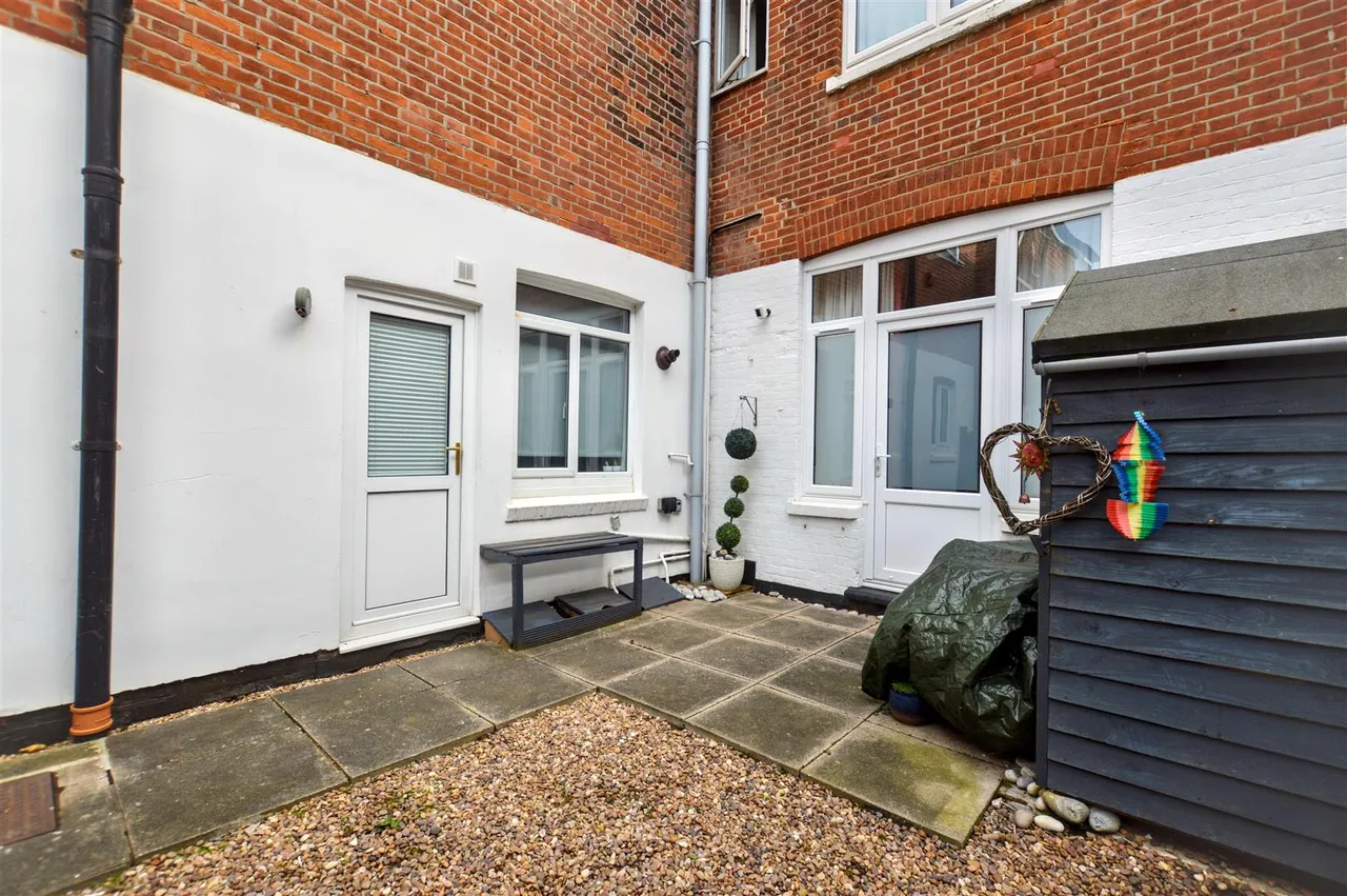 West Cliff, Sheringham, NR26, photo 18