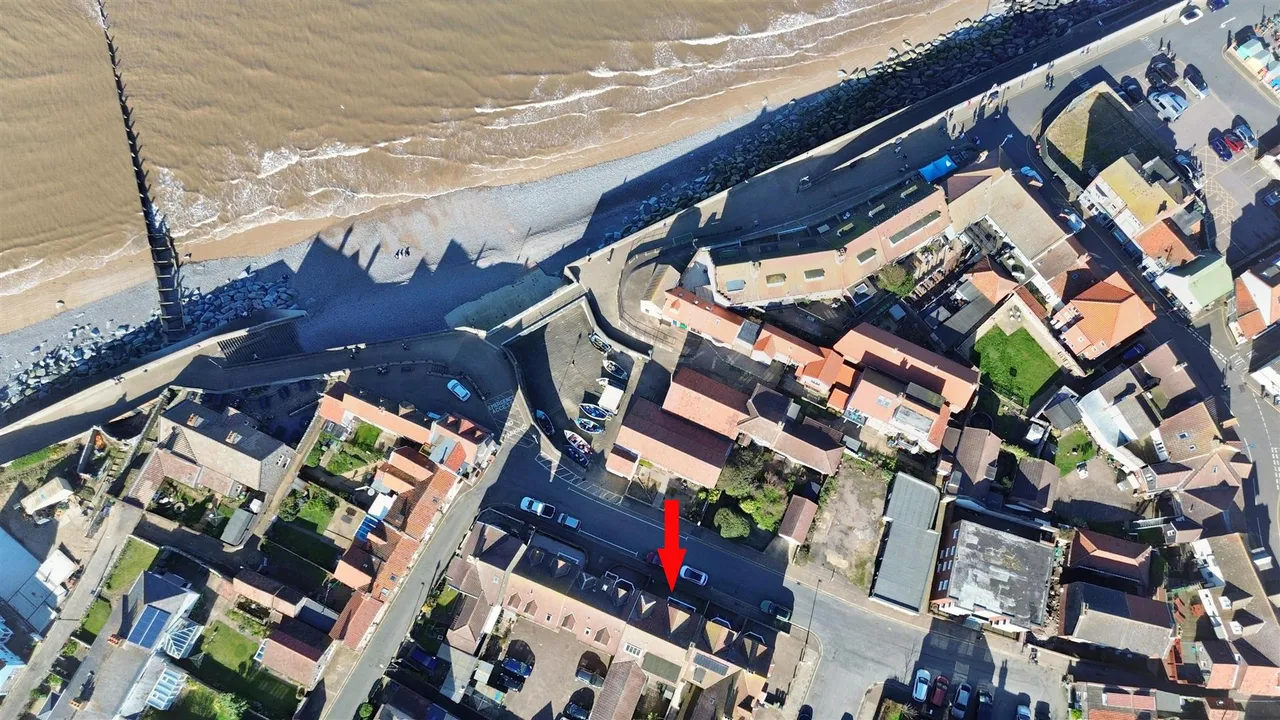 West Cliff, Sheringham, NR26, photo 24
