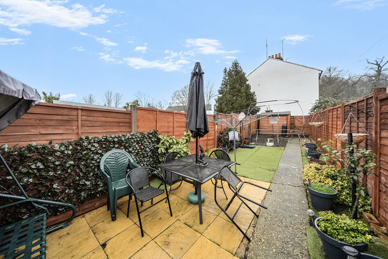3 bed house for sale, Battle Road, DA8