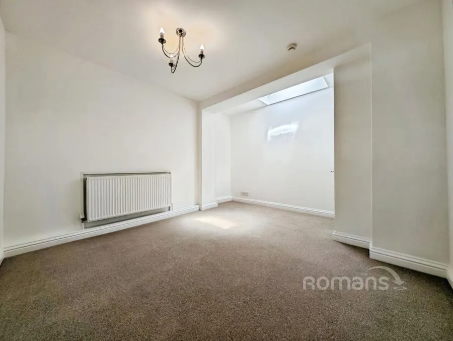 St. Marys Place, Farnham, GU9, photo 3