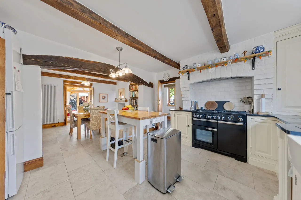Brow Farm Cottage, Marsh Brook Close, Warrington, Rixton, WA3 6LR, photo 11