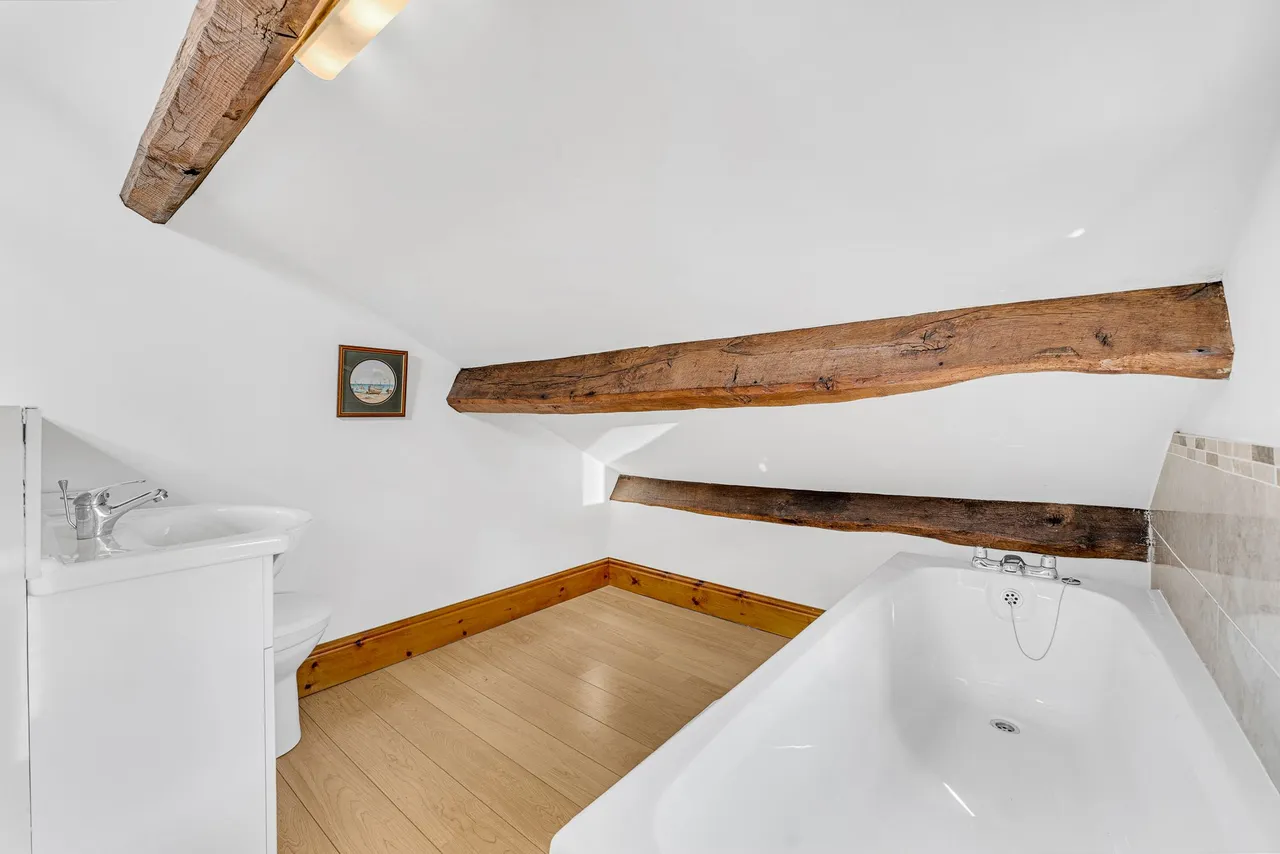 Brow Farm Cottage, Marsh Brook Close, Warrington, Rixton, WA3 6LR, photo 32