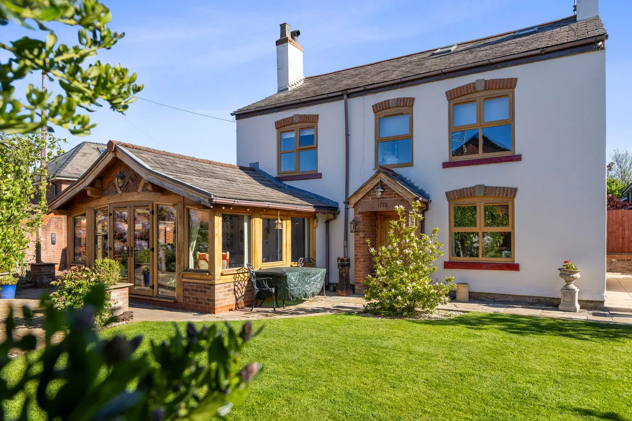 Brow Farm Cottage, Marsh Brook Close, Warrington, Rixton, WA3 6LR, photo 35