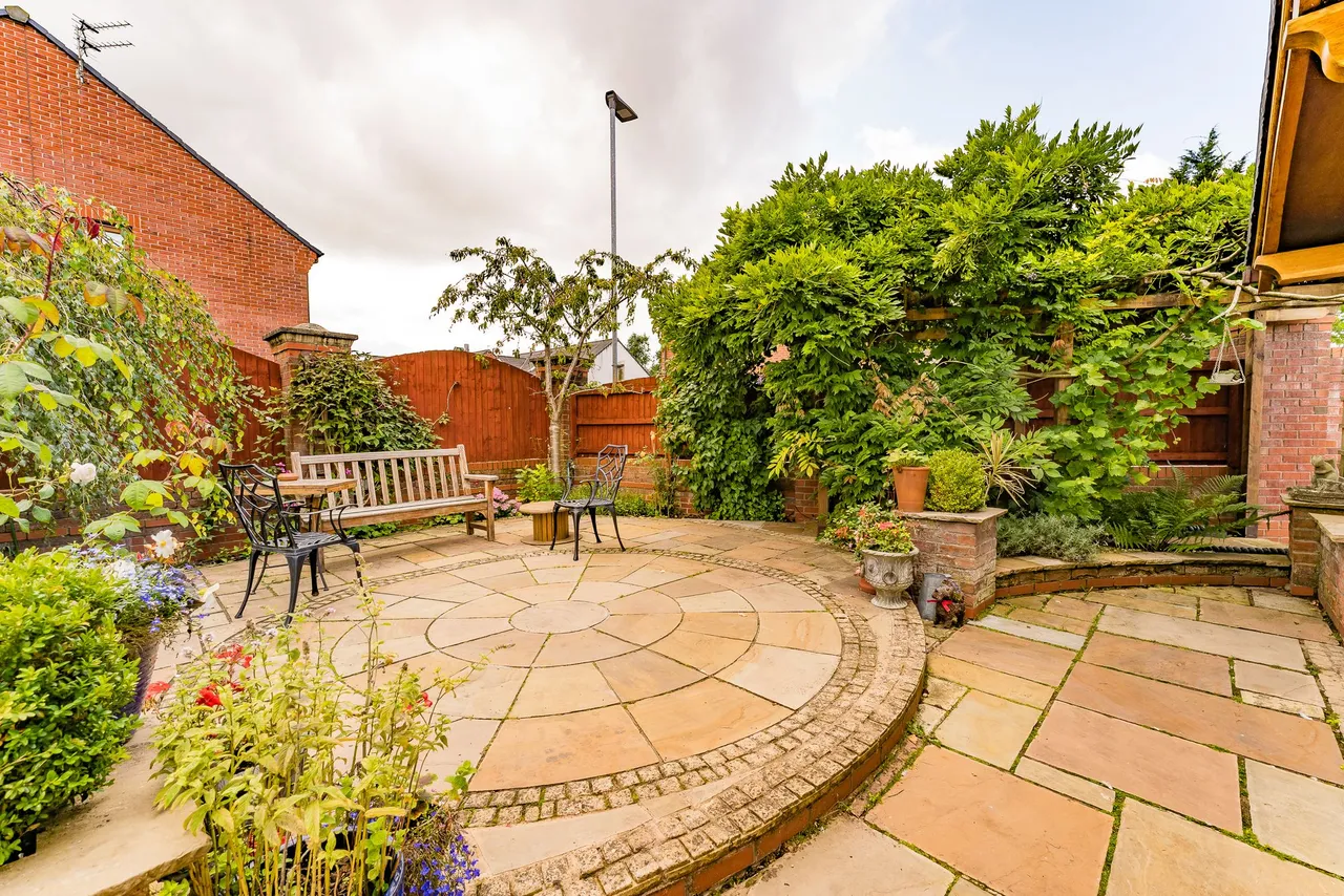 Brow Farm Cottage, Marsh Brook Close, Warrington, Rixton, WA3 6LR, photo 33