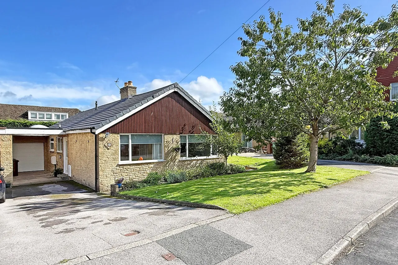 3 bed house for sale, Park Square, Pool In Wharfedale, LS21