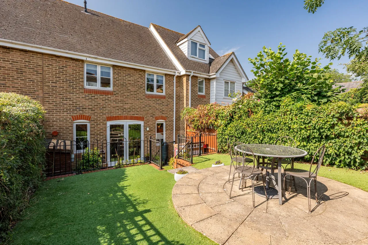 Millbrook Court Collett Road, Ware, SG12 7JN, photo 10