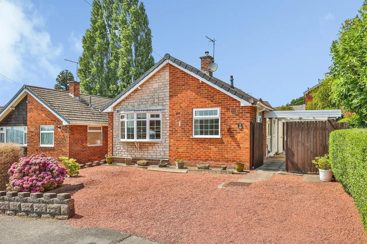 2 bed house for sale — Town View, Kimberley, Nottingham