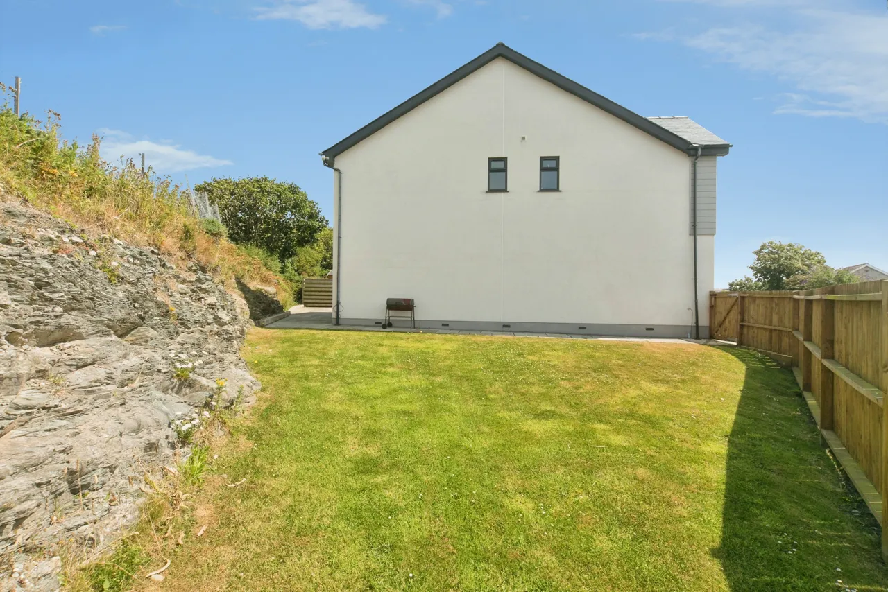 Garreg Fawr, Trearddur Bay, LL65, photo 23