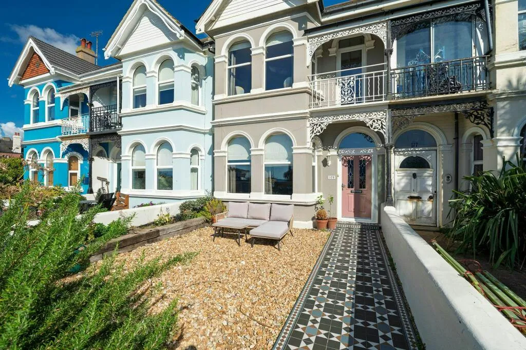 Brighton Road, Worthing, BN11, photo 32