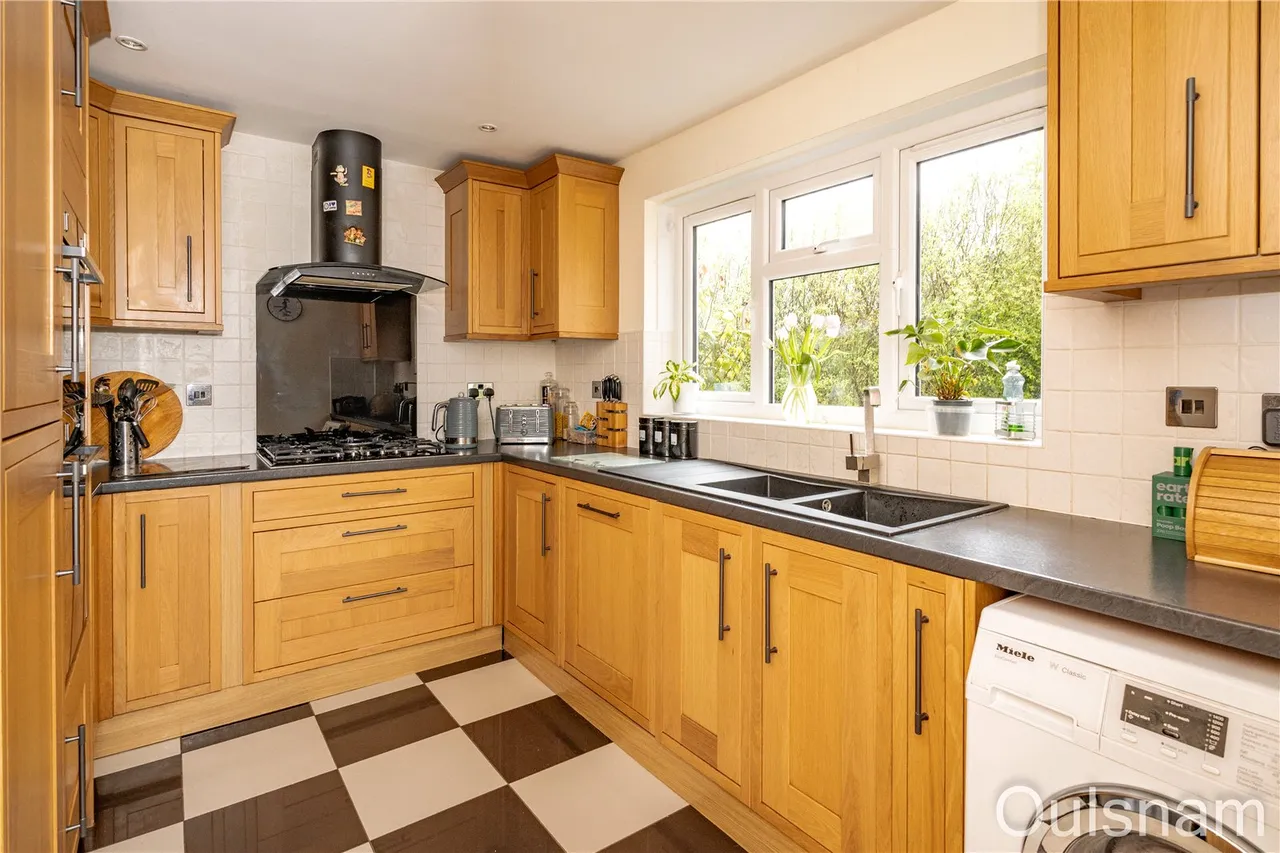 The Orchard, Crabtree Lane, Bromsgrove, Worcestershire, B61 8PZ, photo 5