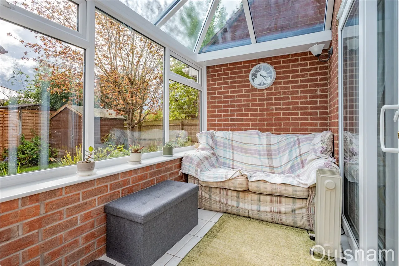The Orchard, Crabtree Lane, Bromsgrove, Worcestershire, B61 8PZ, photo 12