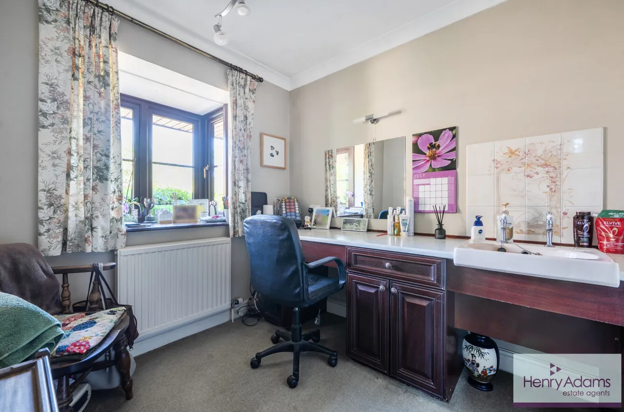 Kidmore Lane, Denmead, PO7, photo 12