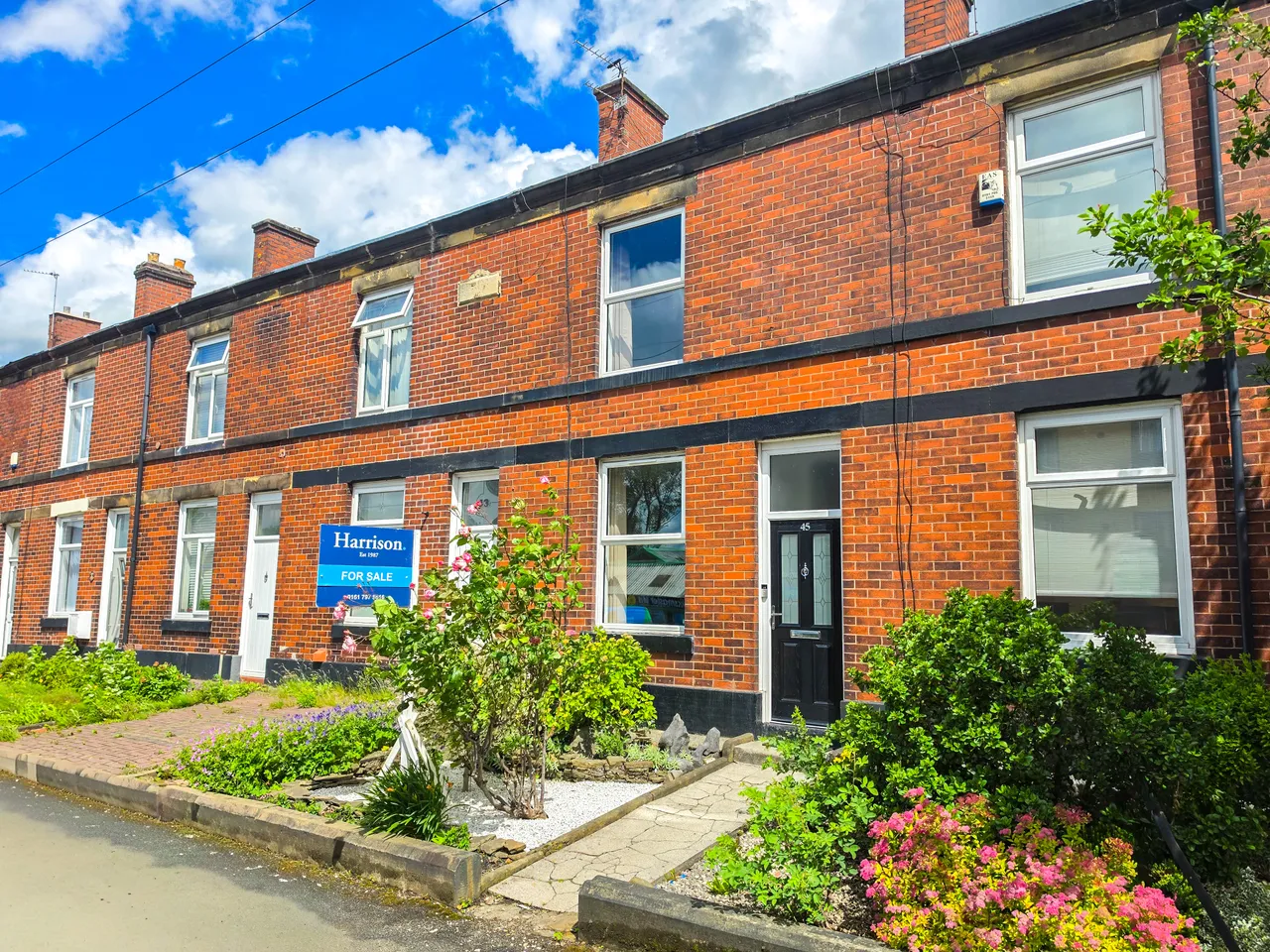 2 bed house for sale — Millett Street, Bury, BL9