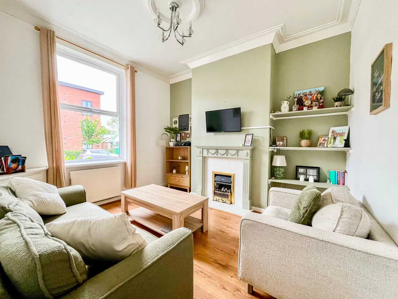Millett Street, Bury, BL9, photo 2