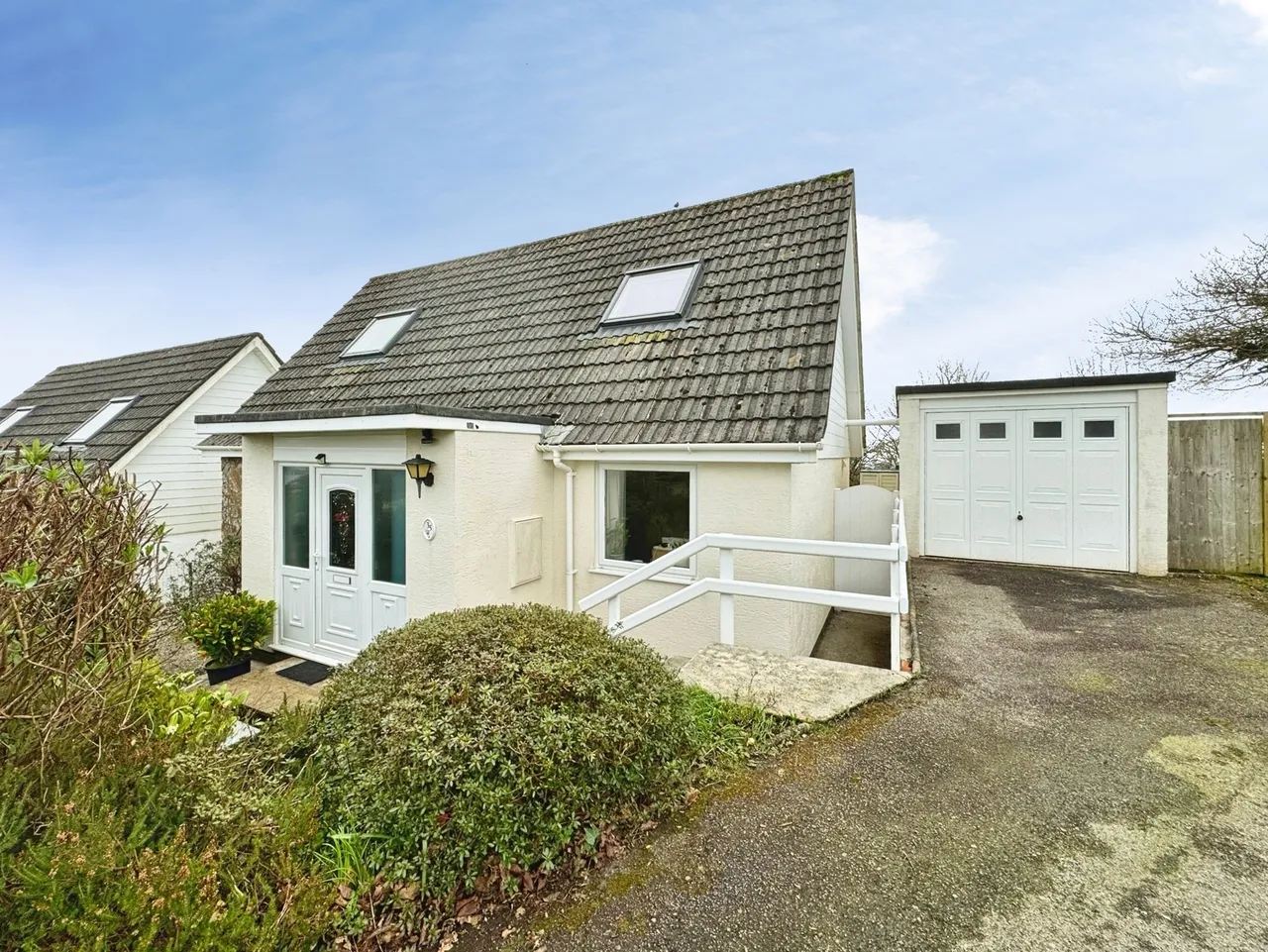 3 bed house for sale, Gwelmeneth Park, St. Cleer, PL14