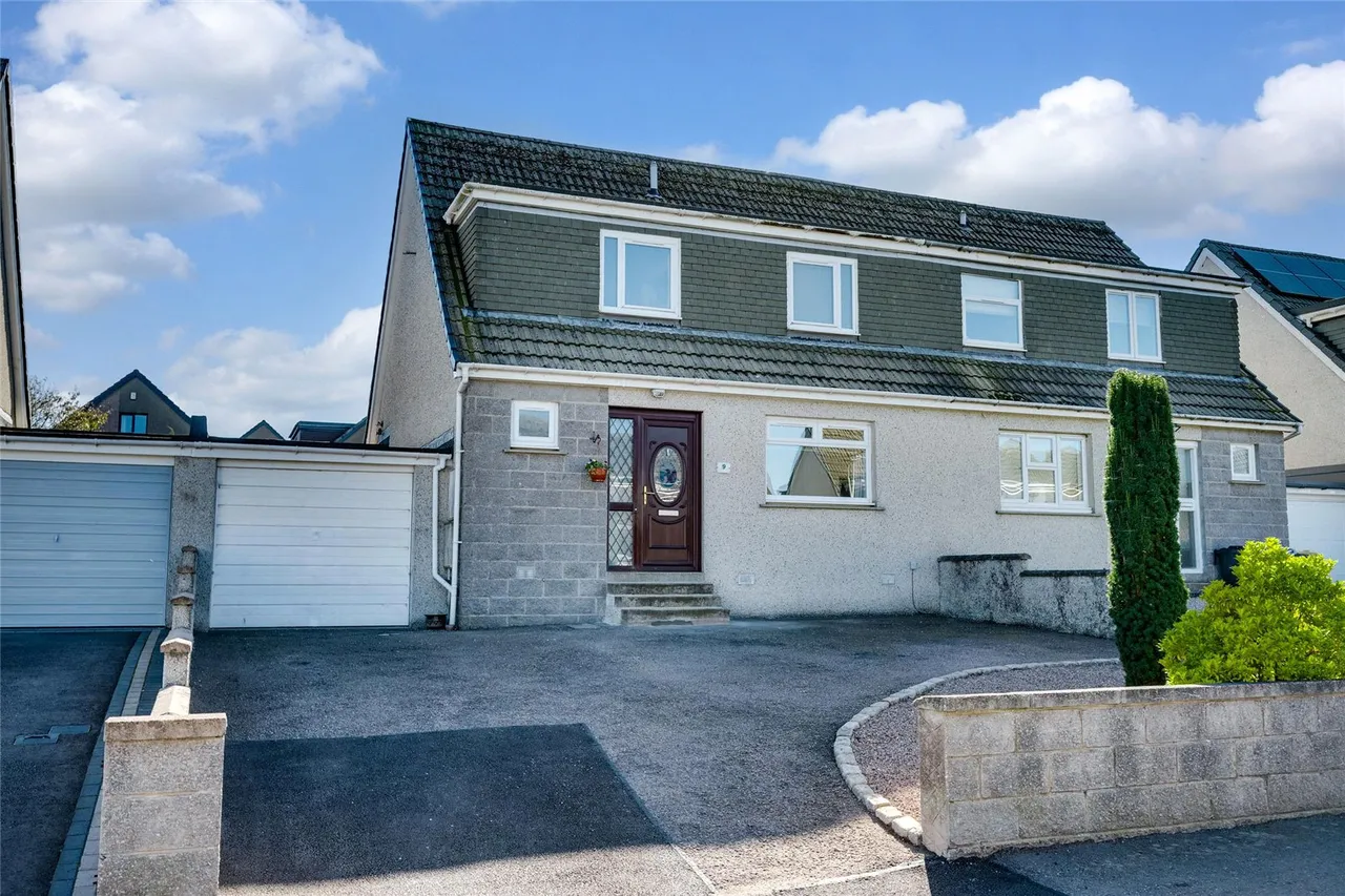 3 bed house for sale, Fern Place, Portlethen, AB12