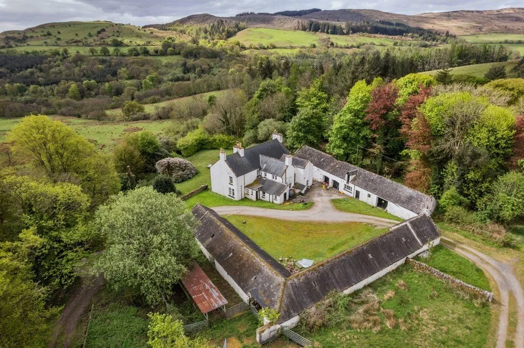 8 bed house for sale — Murrayton Farm, Gatehouse Of Fleet, Castle Douglas, Dumfries & Galloway, DG7 2BN