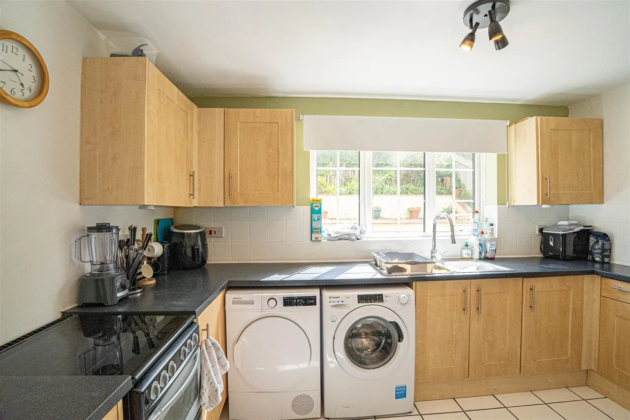 Wentworth Way, St. Leonards-On-Sea, photo 13
