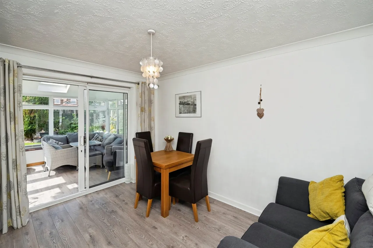Harvester Way, Wirral, photo 6