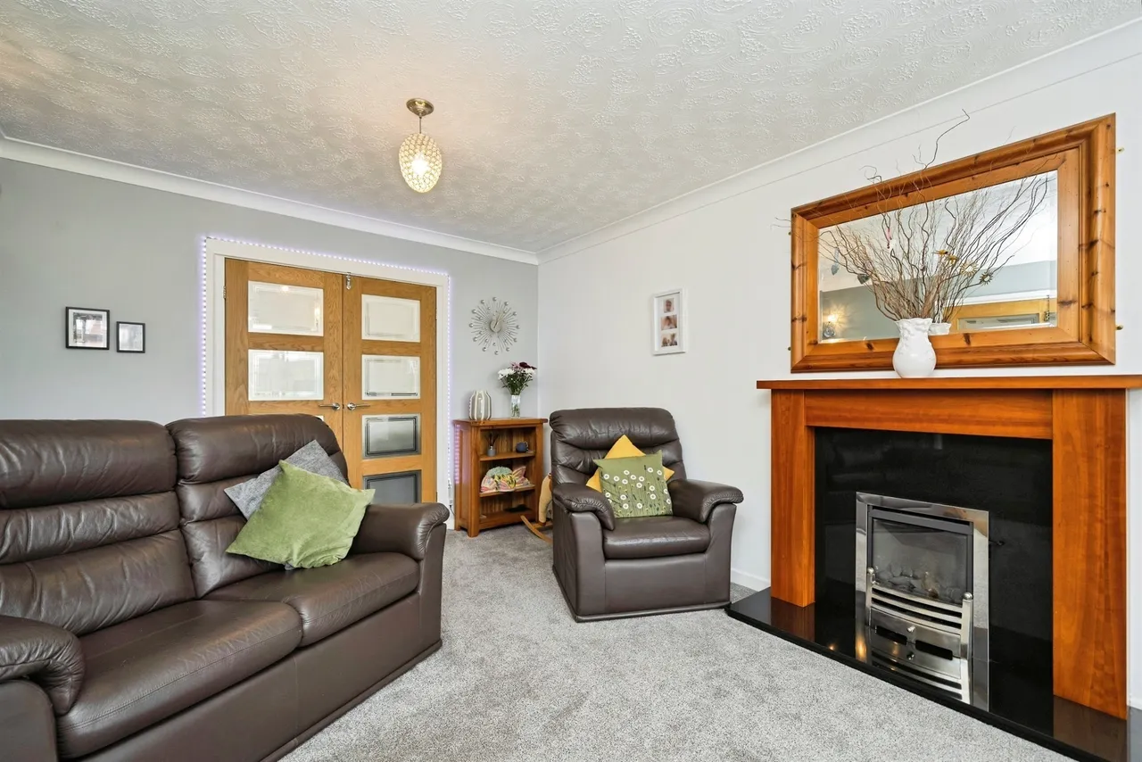 Harvester Way, Wirral, photo 7
