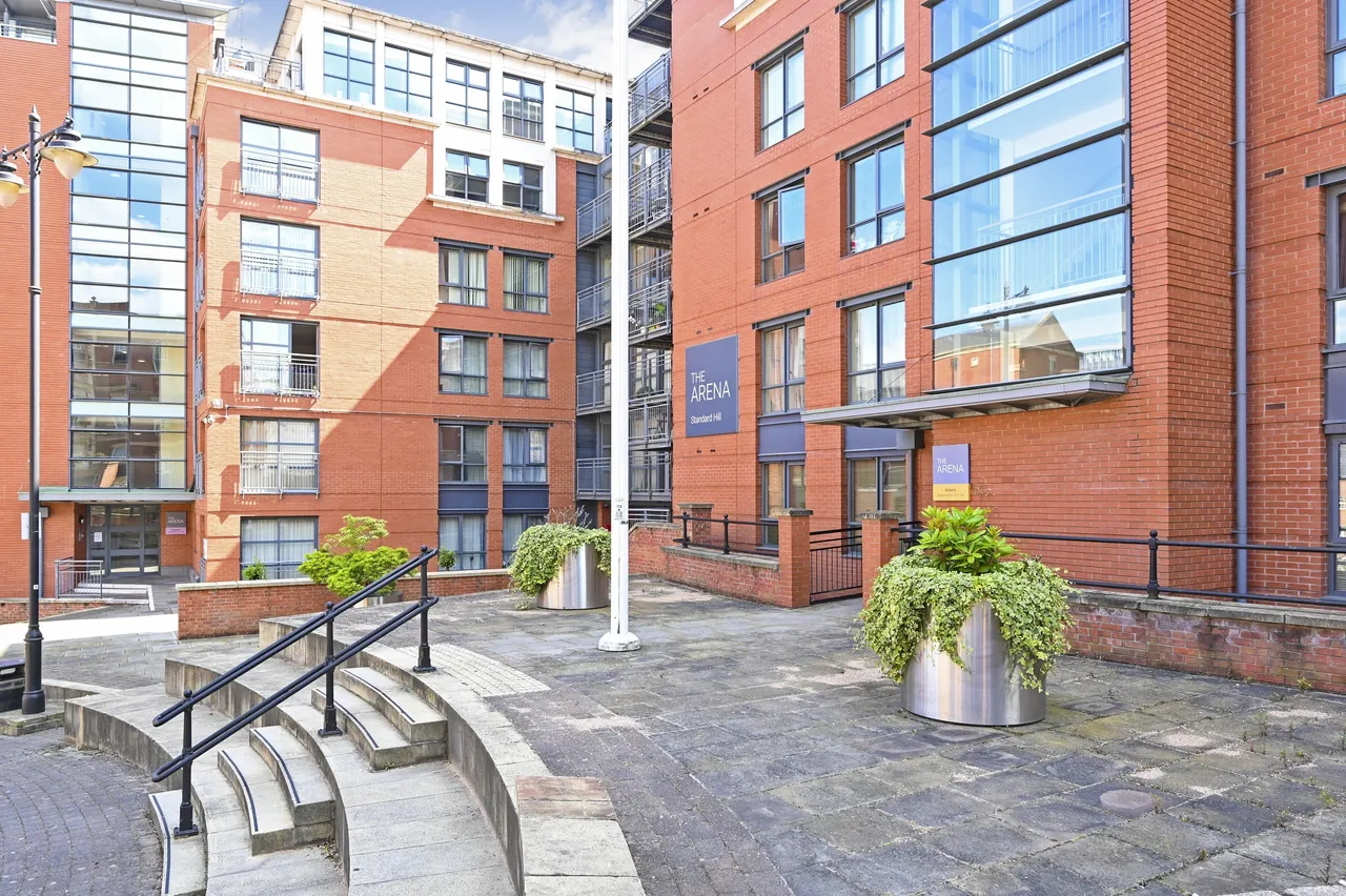 2 bed flat for sale — The Arena, Standard Hill, Nottingham, NG1