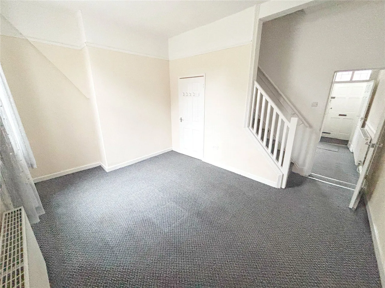 Radclyffe Street, Middleton, M24, photo 4