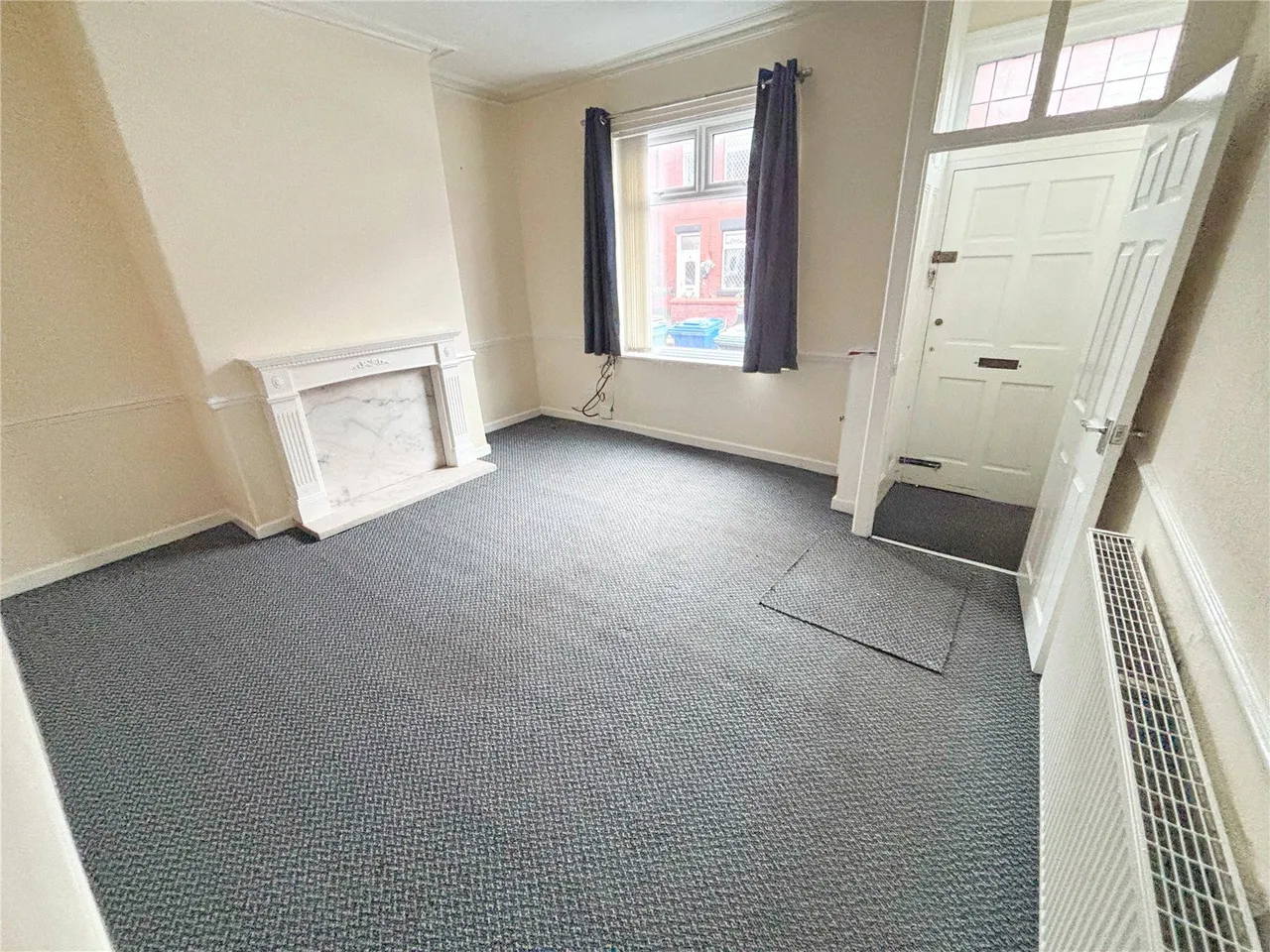 Radclyffe Street, Middleton, M24, photo 6