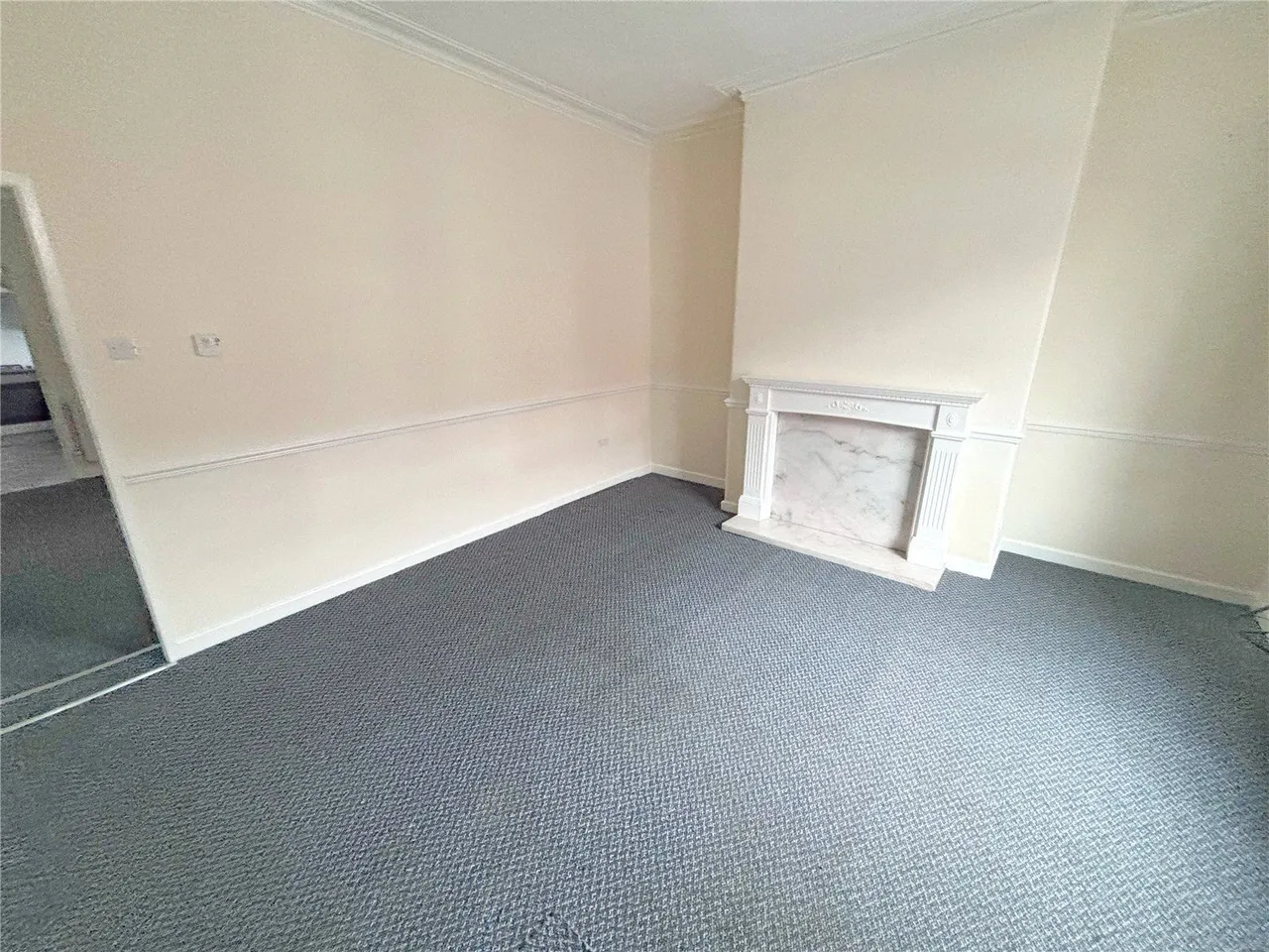 Radclyffe Street, Middleton, M24, photo 7