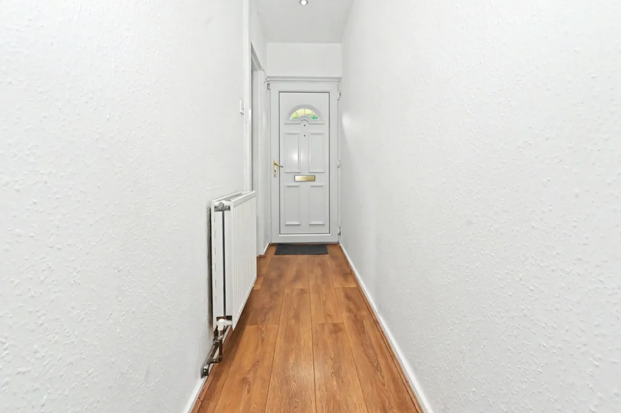 Beaconsfield Drive, Blurton, Stoke-on-trent, photo 5