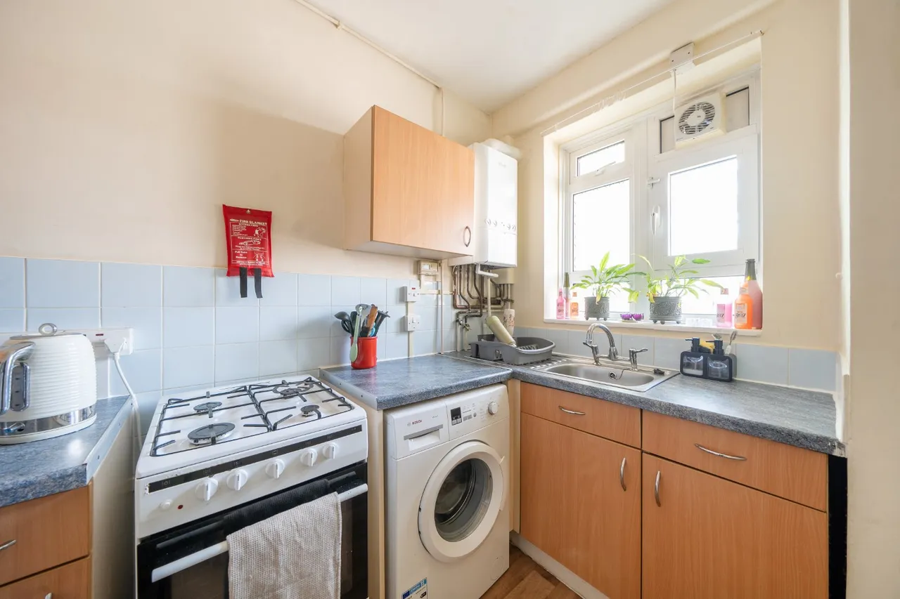 St. Johns Wood Road, London, NW8, photo 9