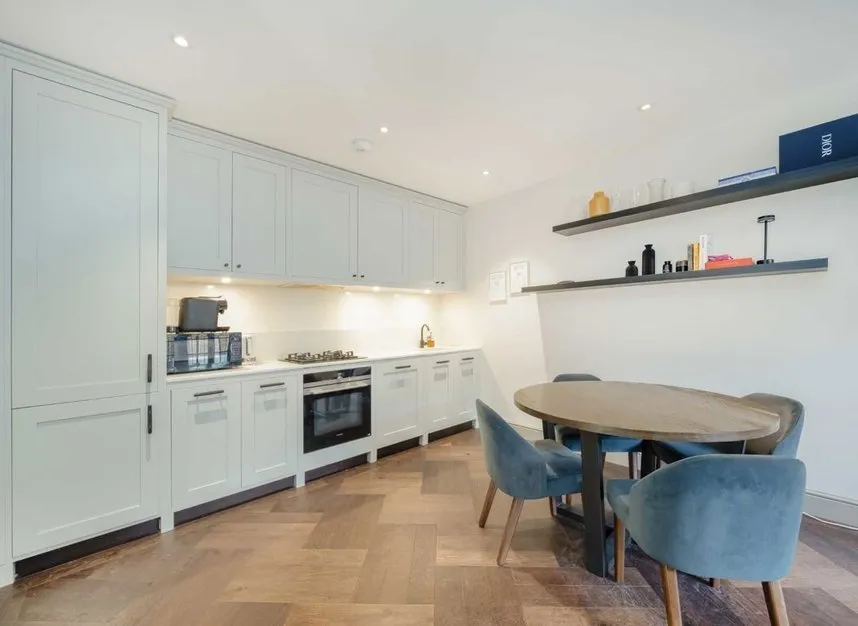 Pratt Mews, Camden Town, NW1, photo 4