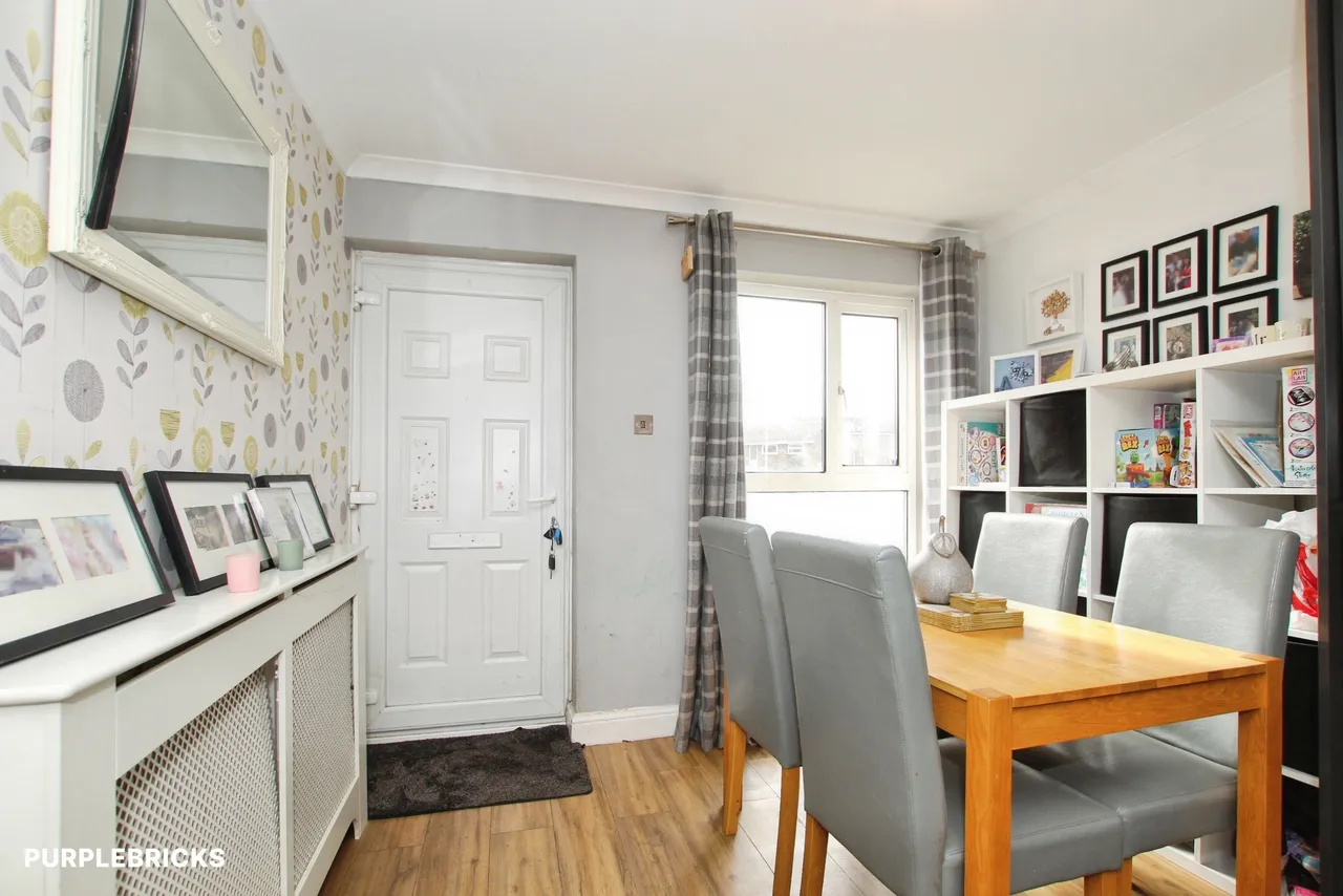 Lily Close, Chelmsford, CM1, photo 4