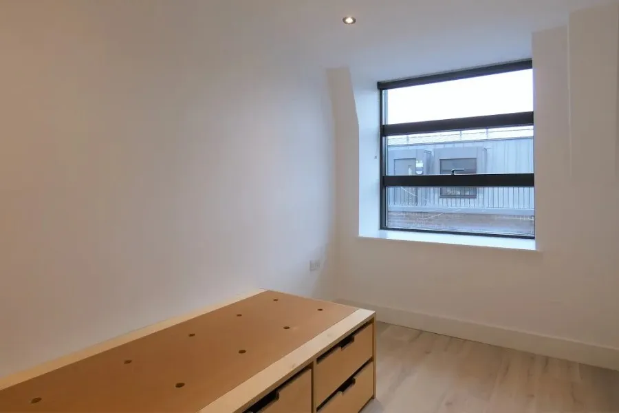 Locke Way, Woking, GU21, photo 5