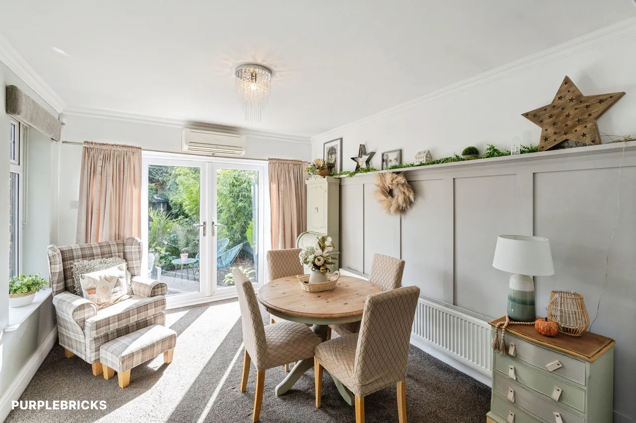 Manor Grove, Leigh, WN7, photo 16