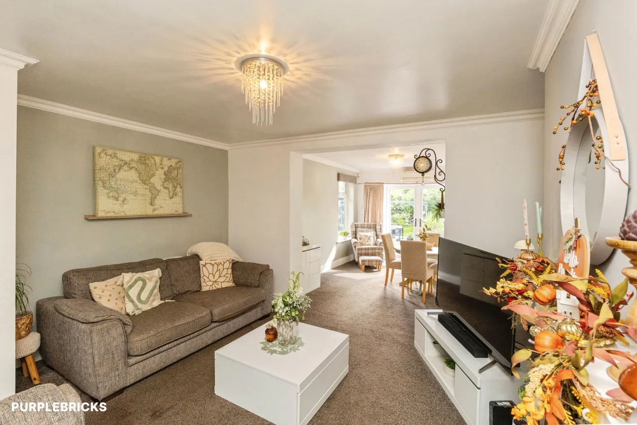 Manor Grove, Leigh, WN7, photo 14