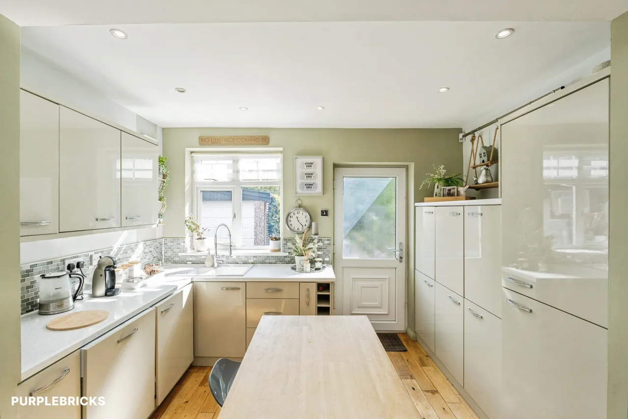 Manor Grove, Leigh, WN7, photo 18