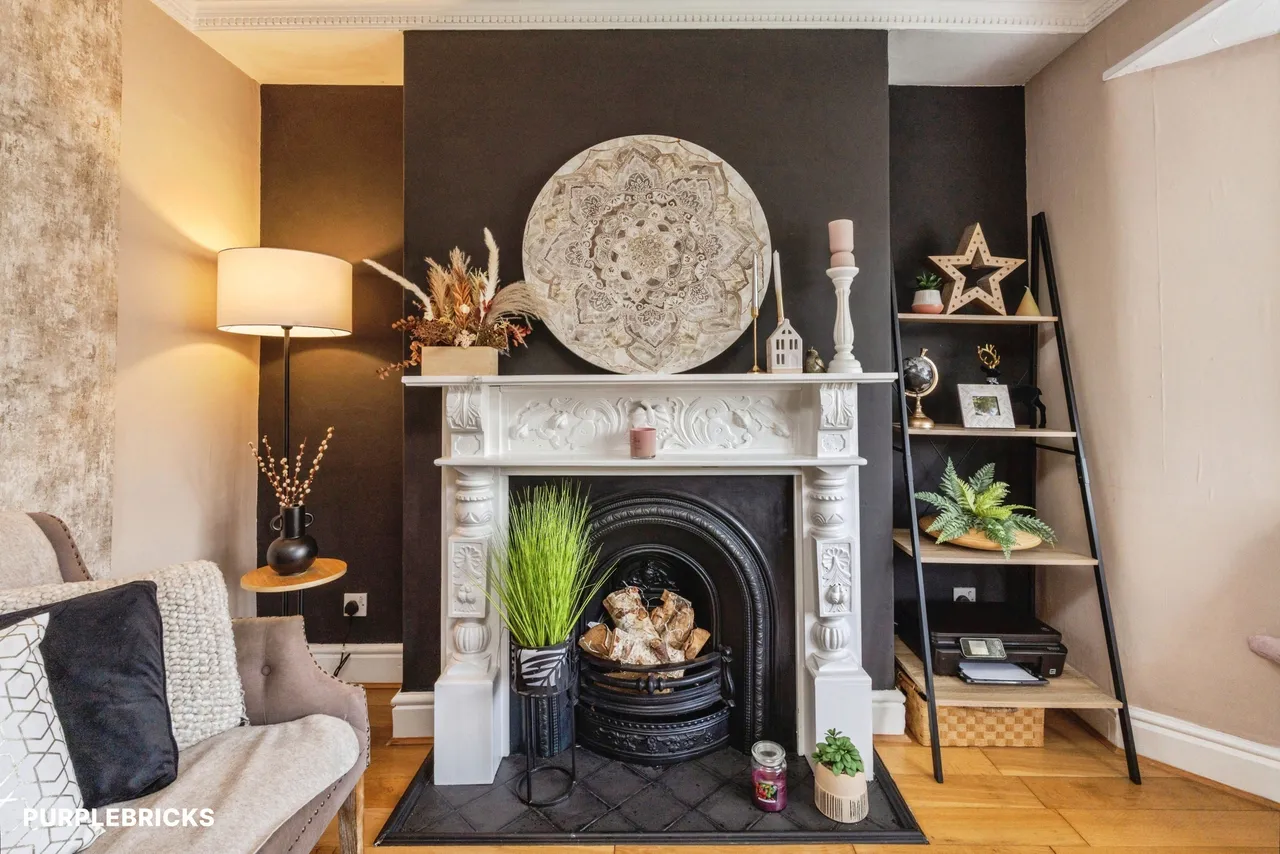 Manor Grove, Leigh, WN7, photo 5