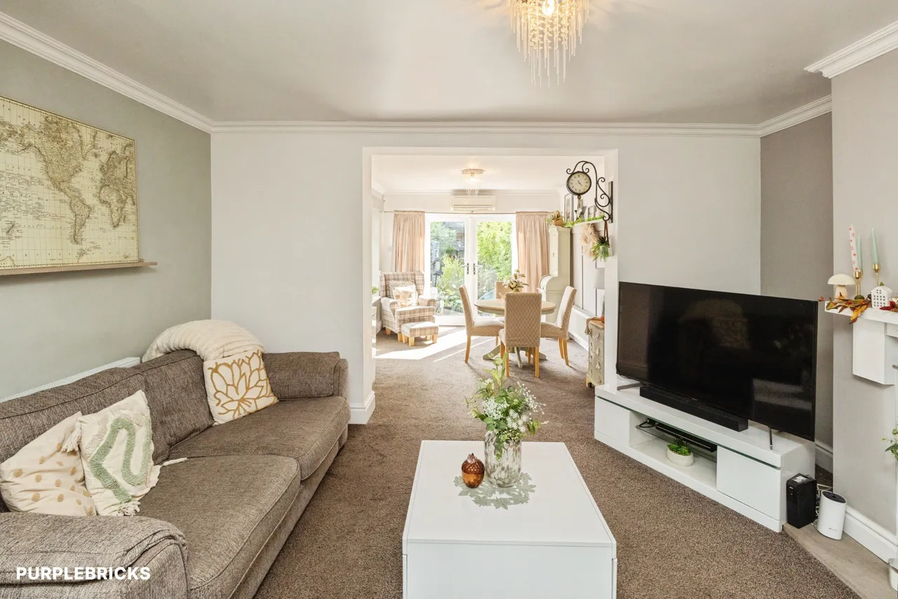 Manor Grove, Leigh, WN7, photo 10