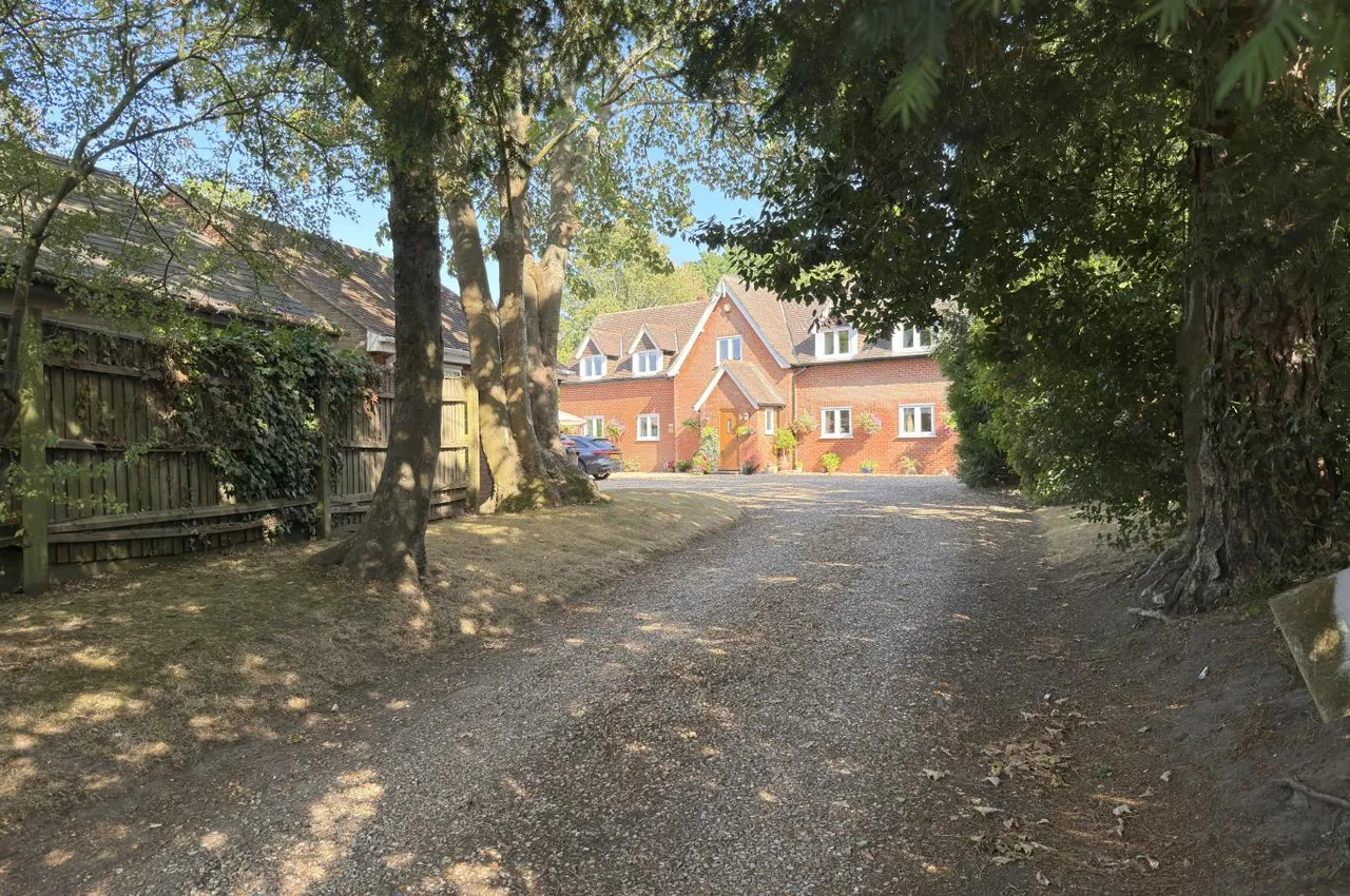 The Coach House, BH8, photo 35