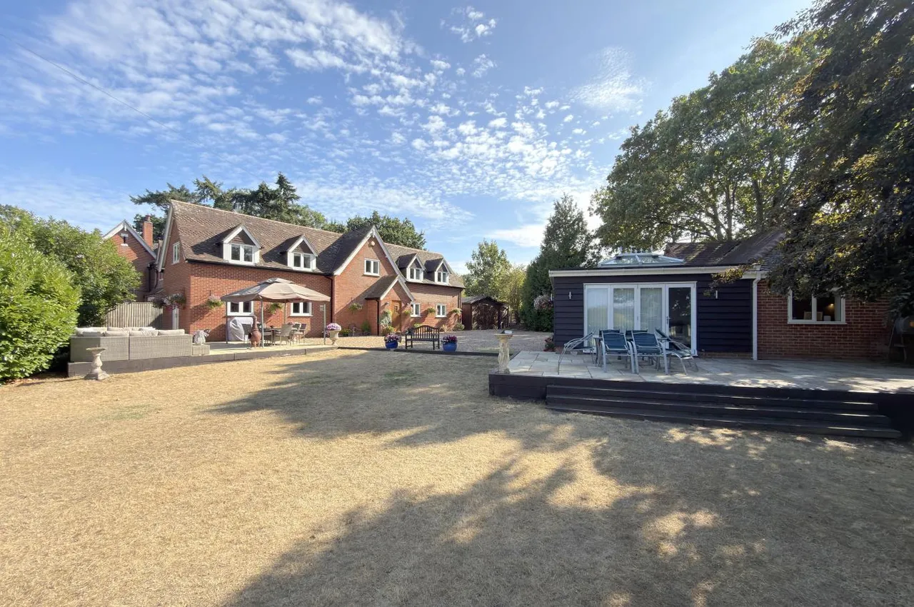 The Coach House, BH8, photo 33