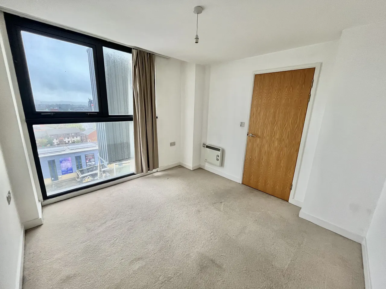 Bolero Square, Nottingham, NG1, photo 5