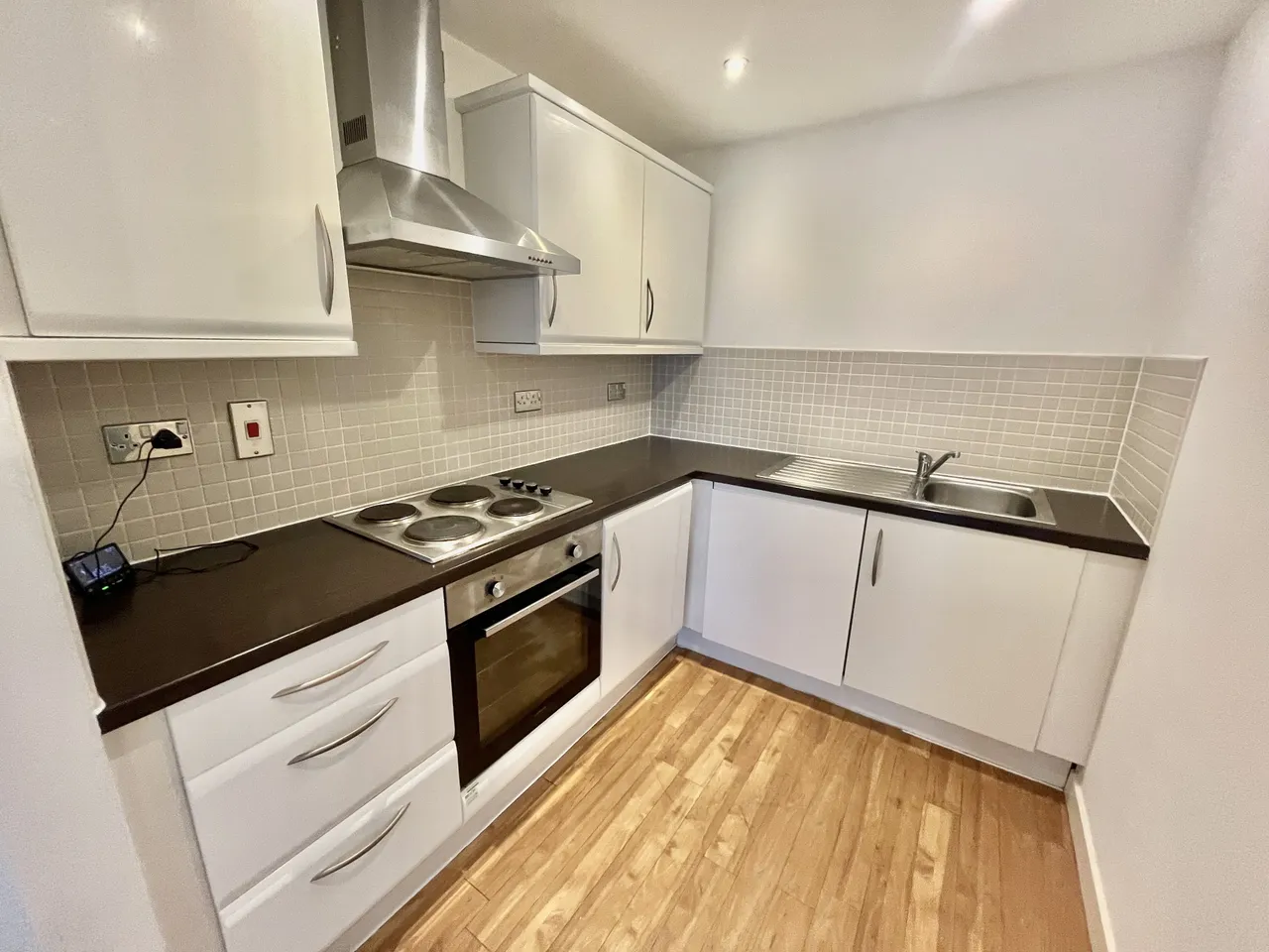 Bolero Square, Nottingham, NG1, photo 3