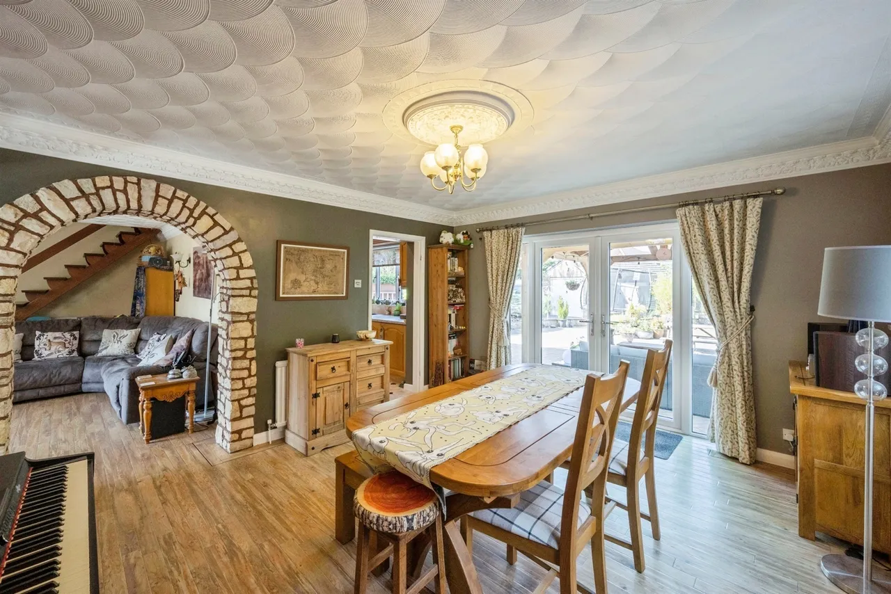 St. Marys Road, Dunsville, DN7, photo 4