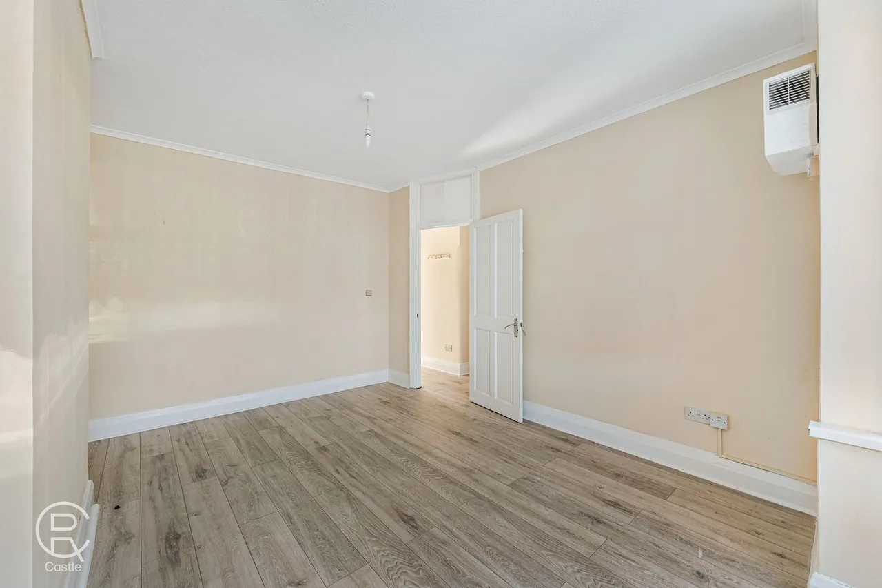 Church Avenue, Southall, UB2, photo 7