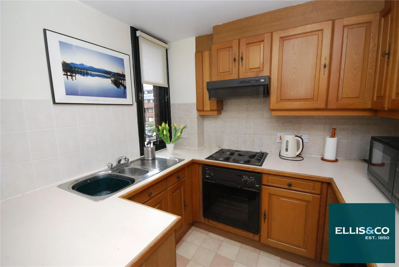 Britten Close, Golders Green, NW11, photo 4