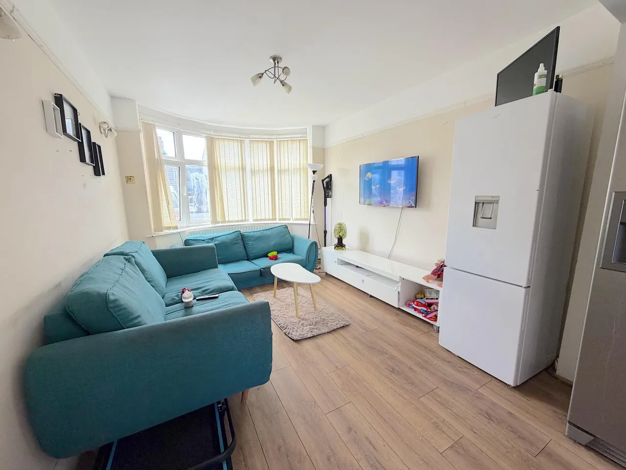 Stourbridge Road, Russells Hall, Dudley, DY1, photo 2